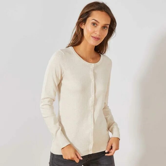 Трикотаж на пуговицах. Кофта на пуговицах женская. Кофта на пуговицах тонкая женская. Кардиган женский мондиго. Джемпер на пуговицах женский.