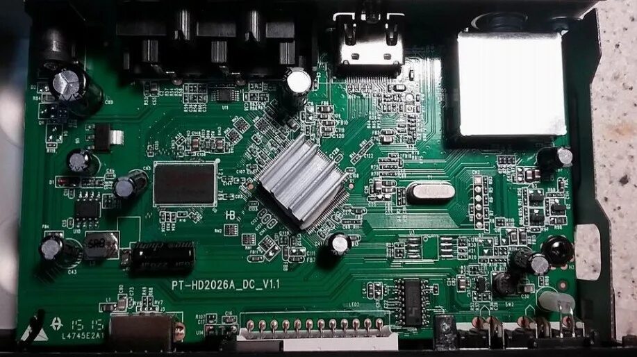 Bn41-02164. Модель sharp lc-24le155m шасси (main board): q261weo4 чип rtd2634. Прошивка main. Прошивка main. Плата ресивера gx235s.