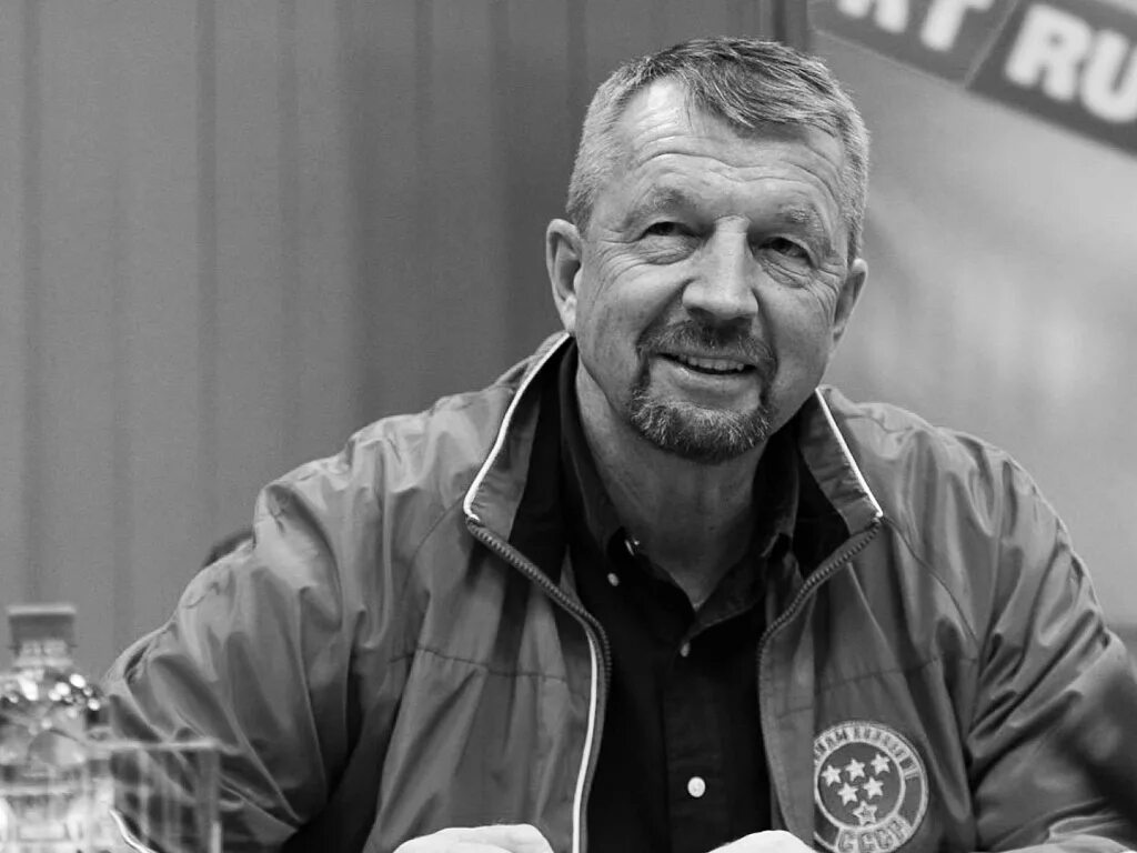 Гимаев комментатор. Сергей наильевич гимаев. сергей гимаев хоккеист. сергей наильевич гимаев хоккеист. сергей гимаев комментатор.