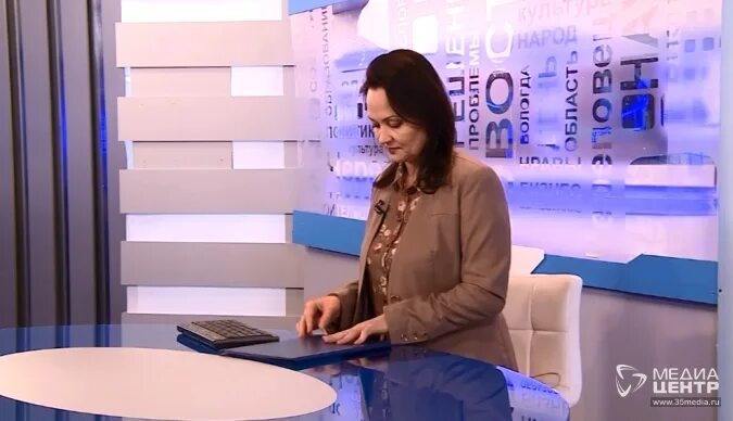 Череповец тв 12 канал. Браташова венеря ахатовна ульяновск. Корреспонденты канала 12 череповец. Череповец тв 12 канал. Картинки 12 канал.