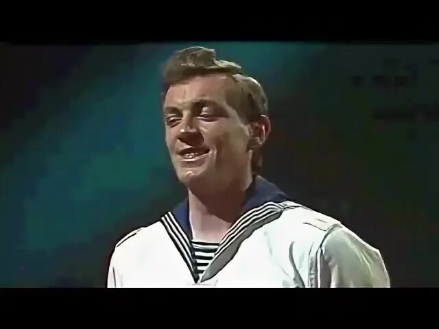 Шумит волна звенит струна