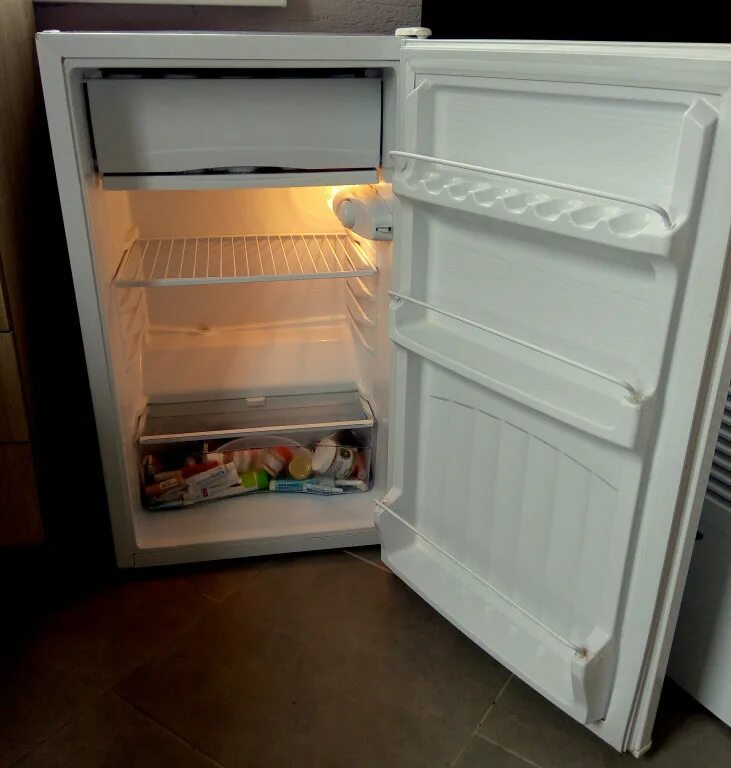 Холодильник б/у. Б/У холодильники маленькие. Анапа холодильник. Холодильники за 350т рублей. Край холодильников купить бу