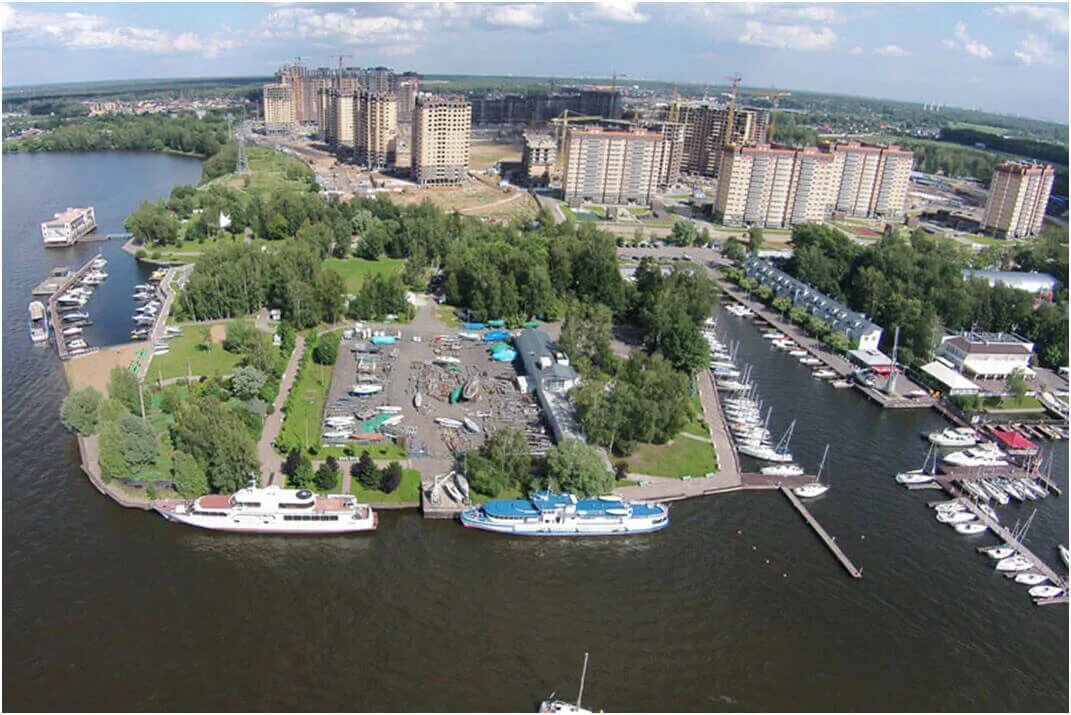 Московские водники долгопрудный. Набережная. Парусный клуб водник долгопрудный. Набережная водники долгопрудный. Микрорайон водники долгопрудный.