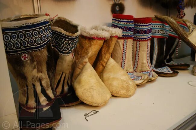 сапоги торбаса алеуты. унты, пимы, торбаса. традиционная меховая обувь народов дальнего востока. эвенки торбаса. торбаса эскимосы.