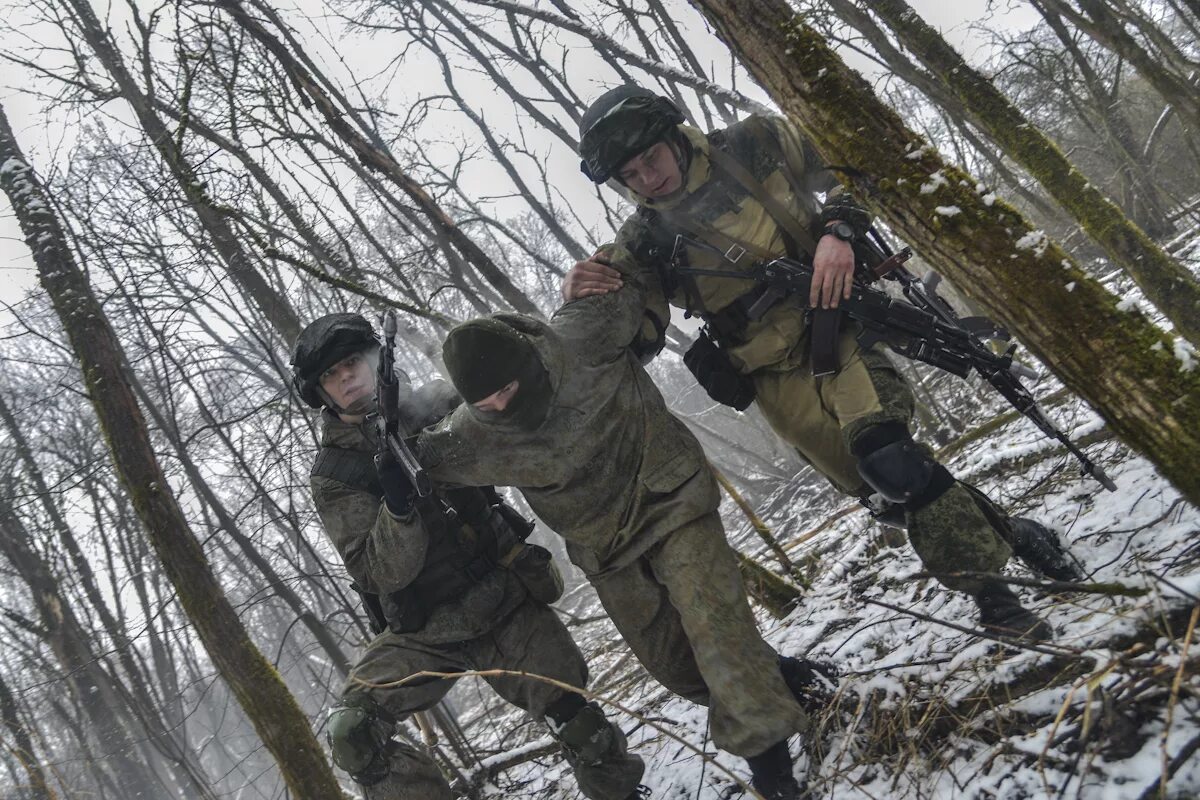 Дрг это что такое в армии. Спецназ ВДВ на учениях. Десантники в лесу. Диверсионные группы противника. ДРГ ВДВ.