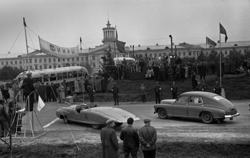 1956 год в россии. ГАЗ м20 "победа-спорт", 1950. 1956 Год СССР. Победа спорт 1956. Москва 1956 год.
