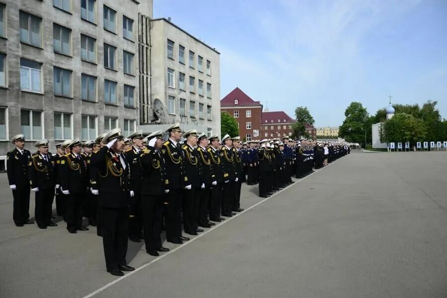 Балтийский военно-морской институт. Нахимовское военно-морское училище в калининграде. Балтийское морское училище. Балтийское морское училище. Балтийское высшее военно-морское училище г.