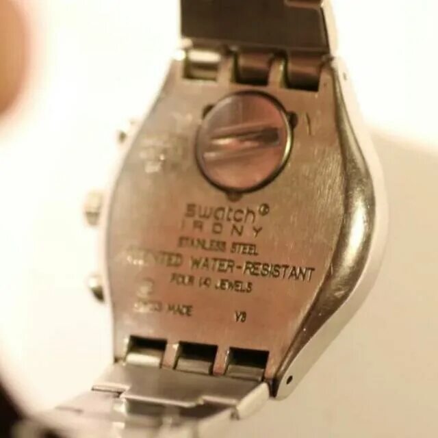 Часы swatch patented water resistant. Swatch swiss irony v8. swatch irony stainless steel four 4 jewels v8. swatch irony stainless steel patented water-resistant four 4 jewels v8 swiss made. swatch irony stainless steel v8.