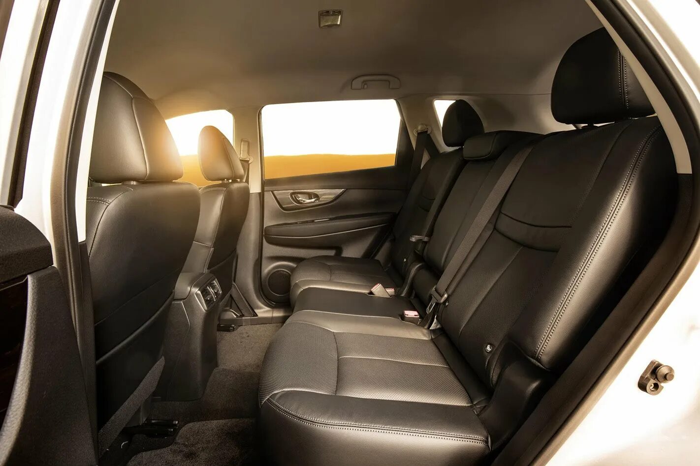 Nissan x-trail 2021 интерьер. фото салона икстрейла. Nissan x trail 2015 салон. ниссан роуг фото салона 2018. Nissan x-trail 2018 салон.