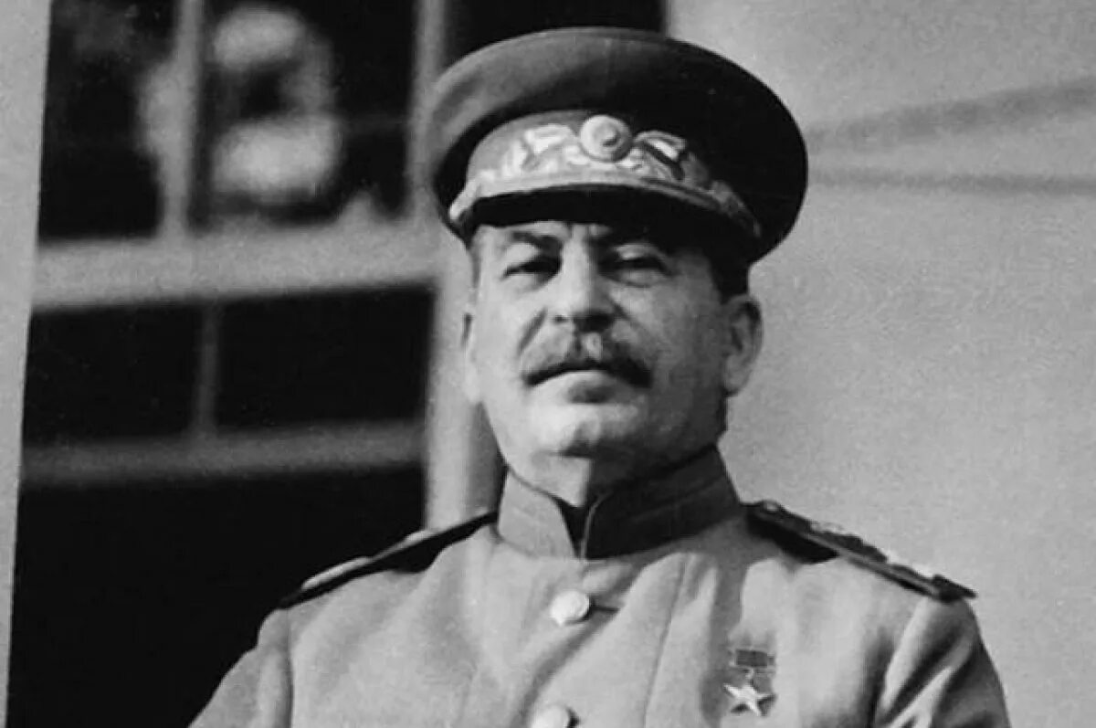 Речь сталина на параде 7 ноября 1941 года. Тегеранская речь сталина. Речь сталина в тегеране 1943. Сталин 1935. Тегеранская речь сталина.