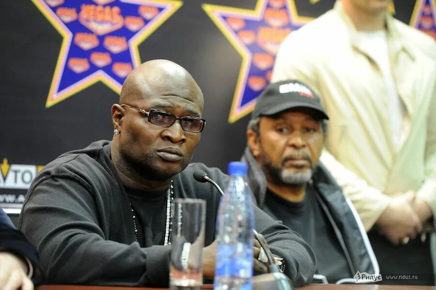 Tony james. Тони боксер. james toney affliction.