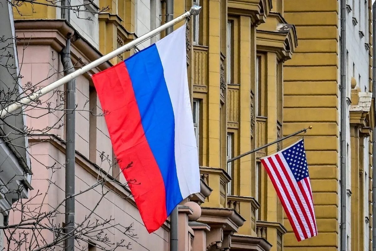 Посольство России в США. Посольство Соединенных Штатов Америки, Москва. Посольство США предупредило. Здание посольства России в США.