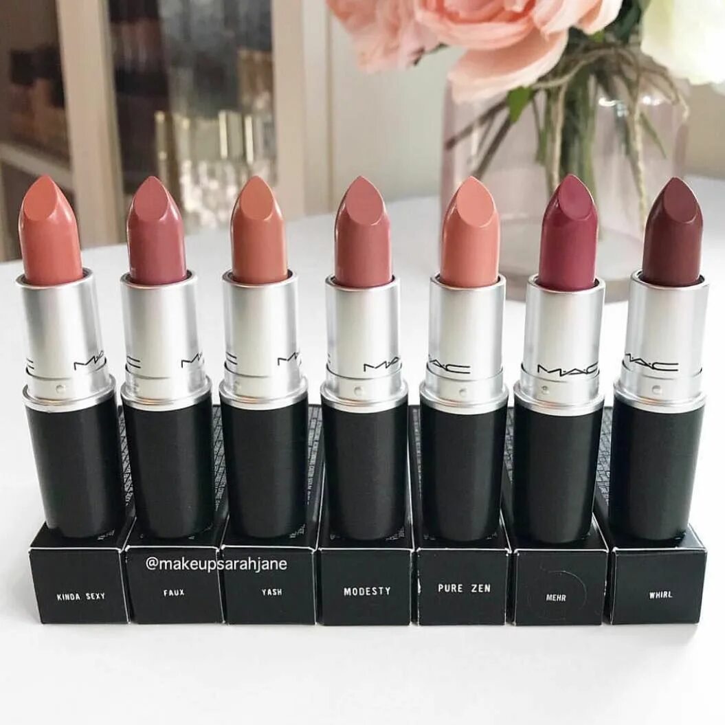 Помада mac matte. Помада mac 506 giddy. mac lipstick matte оттенки. помада mac 924 reverence. mac matte lipstick 652.
