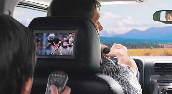 тв для автомобиля. машина телевидения. монитор в машину. телевизор в салон автомобиля. автомобильный монитор car4g smart headrest.