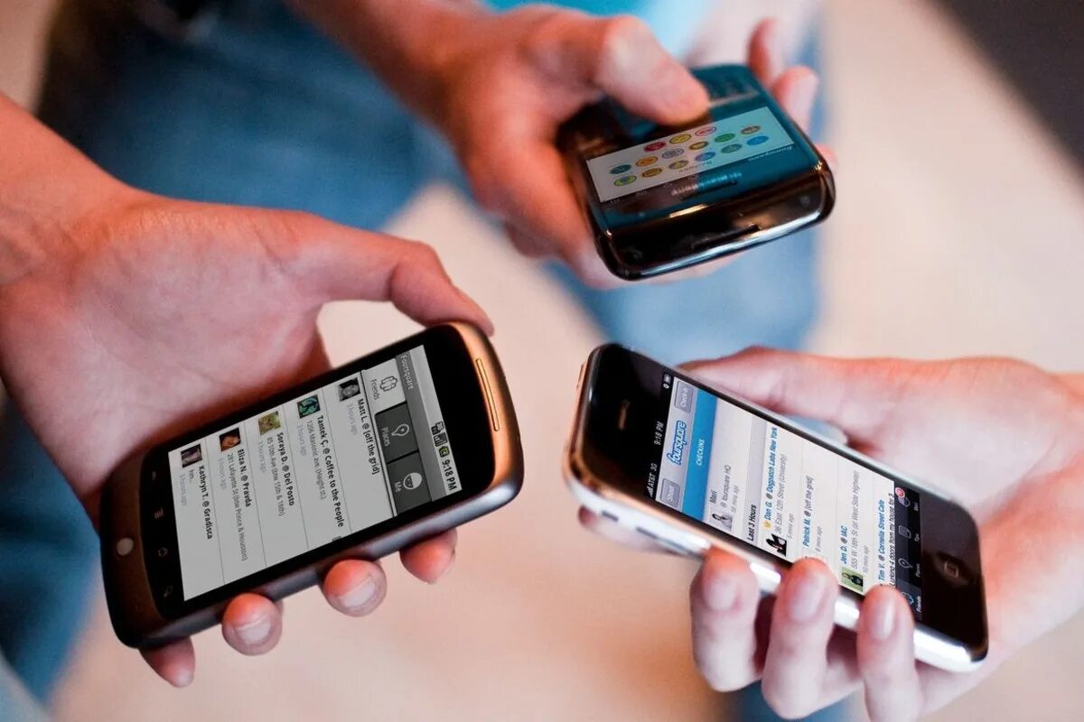 Мобильные устройства для сотовой связи. Использование мобильных устройств. Мобильные устройства. Использование мобильных устройств. Использование мобильных устройств.