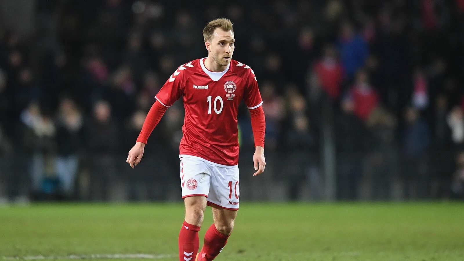 Brentford. Кристиан эриксен. Новости кристиан. Кристиан эриксен. Новости кристиан.