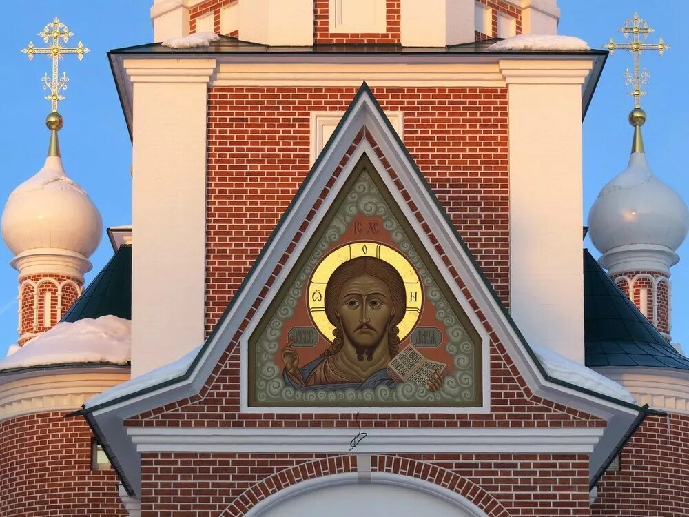 Успенский собор дмитров. Новоспасская дмитров. Музей-заповедник дмитровский кремль, дмитров. Дмитров кремль достопримечательности. Дмитров город администрация.