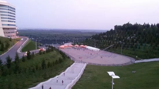 Парк "ватан", г. Конгресс холл уфа парк. Конгресс холл уфа амфитеатр. Площадь ватан уфа. Парк "ватан", г.
