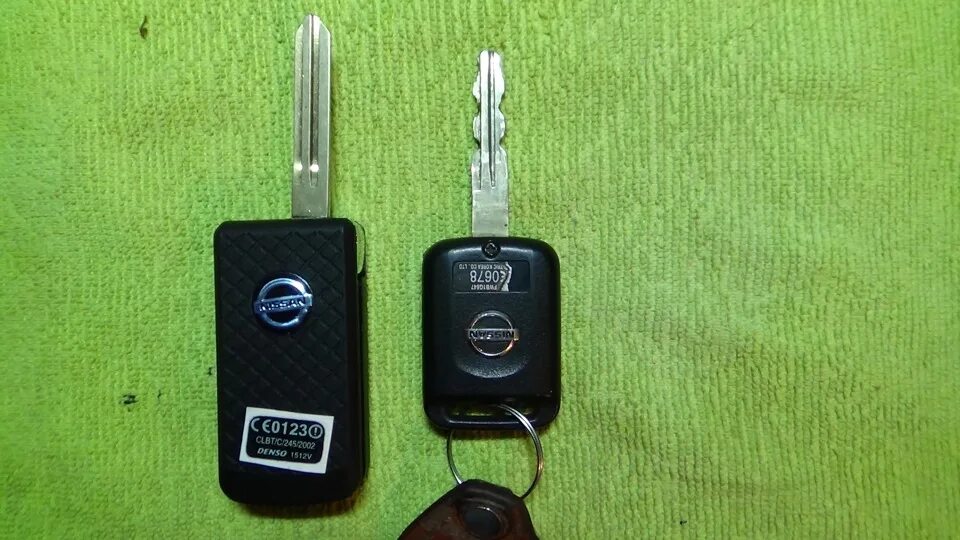 Nissan Almera Classic ключ. Выкидной ключ Nissan Almera Classic. Ключ Ниссан Альмера н16. Ключ зажигания Ниссан Альмера Классик 2006.