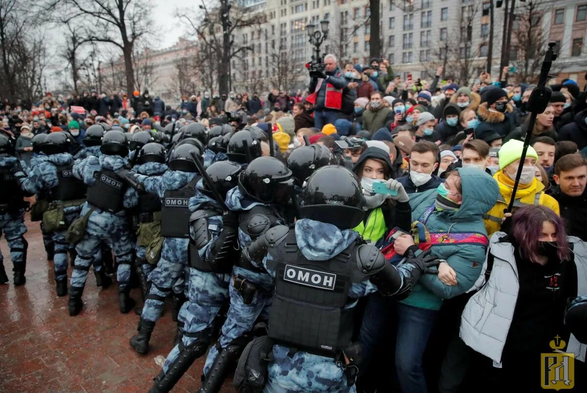 Протесты в Москве 23 января 2021. Протесты в России 2021 Навальный. Митинг Навального 2021 в Москве. ОМОН 2021.