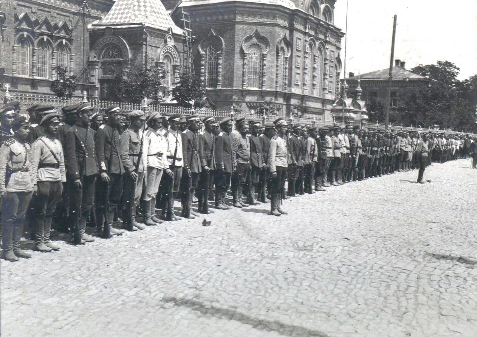 Что стало после революции. Белая гвардия 1917. Парад белой армии в Барнауле 1919г.