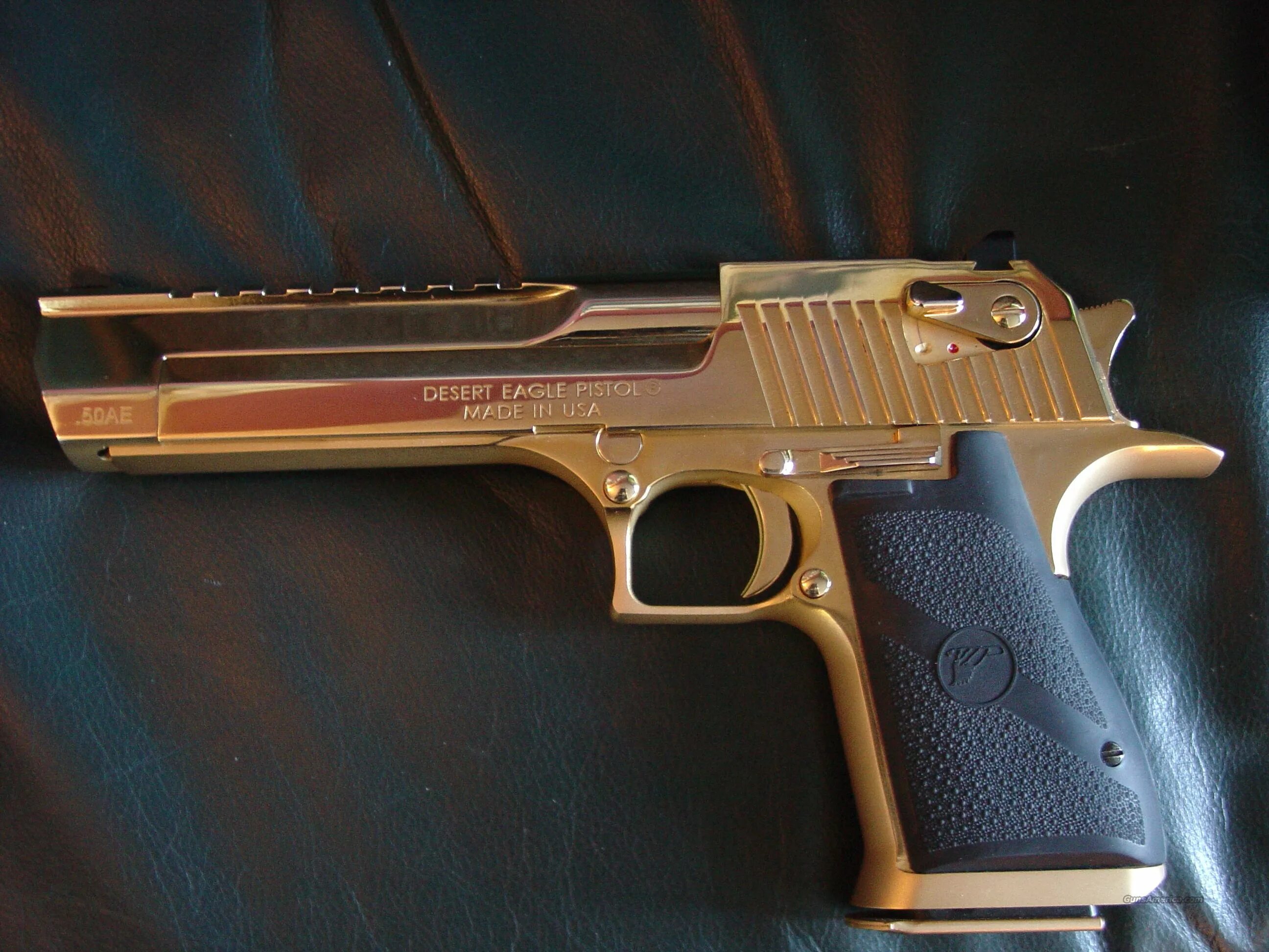 Голд дигл. Desert Eagle 50ae Gold. Desert Eagle 50. Desert Eagle 50 золотой. Desert Eagle 50 AE.