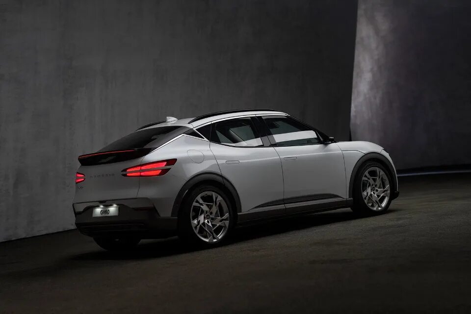 Genesis gv60 электромобиль. 01 2022 no 60. Genesis gv60 2023. 01 2022 no 60. Кроссовера mazda cx-60.