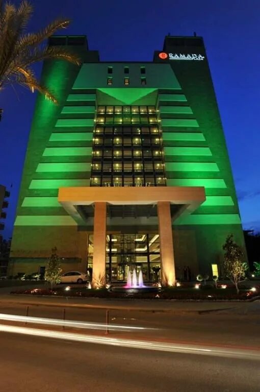 Отель ramada plaza antalya 5. Отель рамада плаза. Ramada plaza antalya 5 турция анталия. Отель рамада плаза. Рамада плаза анталия турции.
