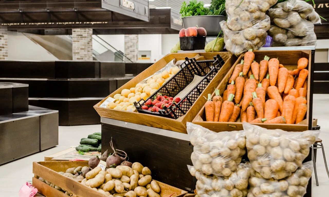 продукция территория рынок продукция. овощи на рынке. рогожские торговые ряды даниловский маркет. продукты на рынке. межрегиональная ярмарка, москва, улица милашенкова.