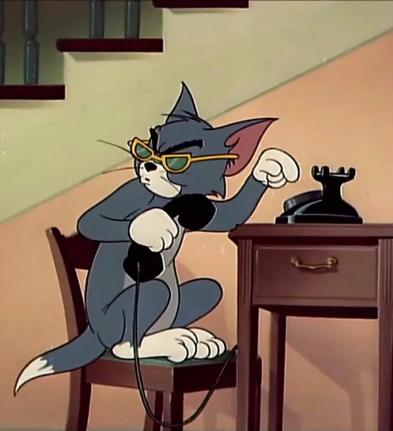 Том и джерри телефон. Том и Джерри 1972. Том и Джерри 1974. Кот том. Кот том и Джерри.