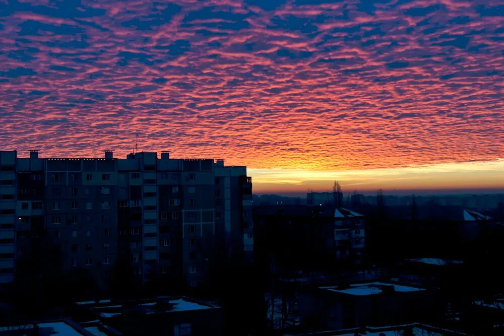 2 июня небо. Атмосферные места. Сургут с неба. Закаты Приднестровья. Закат в Тирасполе.