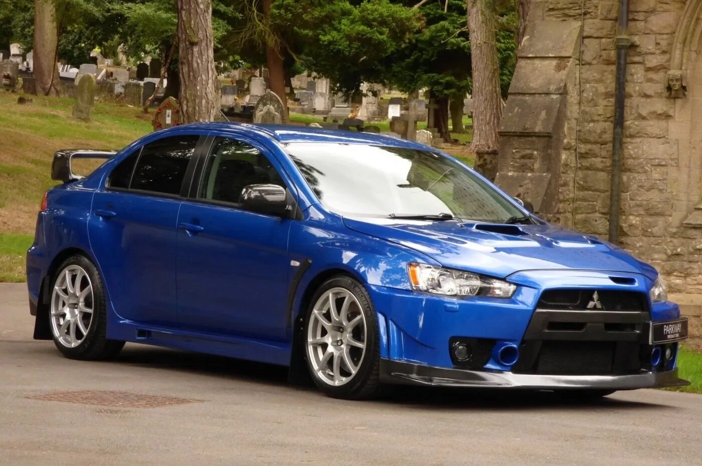 Митсубиши Лансер 10. Митсубиси Лансер 10 EVO. Lancer 10 2.0. Mitsubishi Lancer 2.