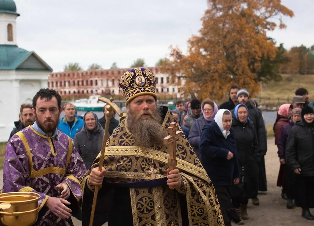 Игумен соловецкого. Настоятель соловецкого монастыря архимандрит порфирий. владыка порфирий соловки.