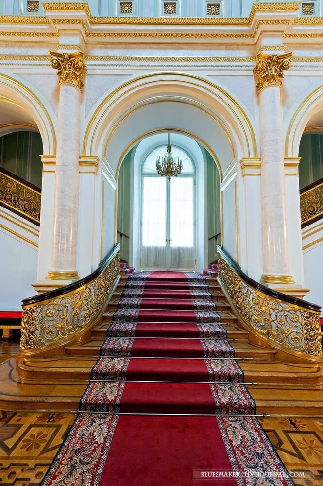 Big Kremlin Palace 1 . in 2020 Kremlin palace, Palace, Architecture