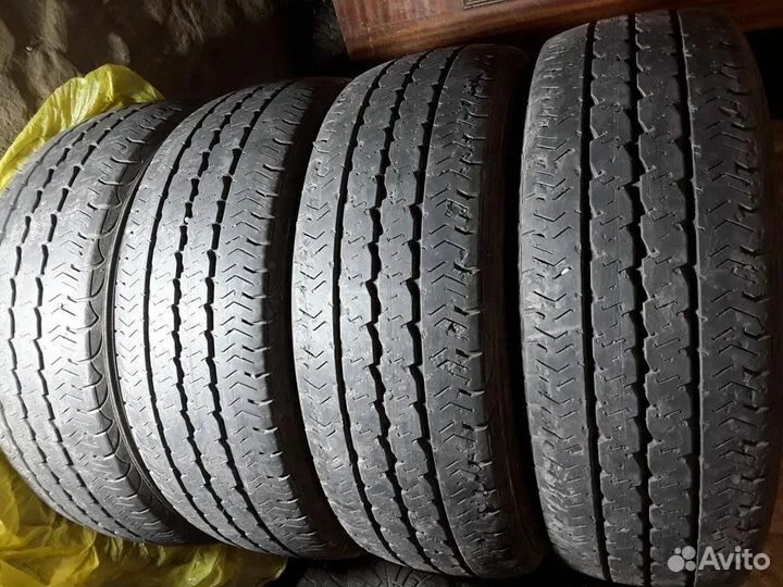 Пирелли 215 65 16 купить. Pirelli Chrono 215/65 r15c. Пирелли Chrono 215/65 r15c. Pirelli 215/65r15c 104t Chrono 2 TL. Пирелли Хроно 225/70/15с.