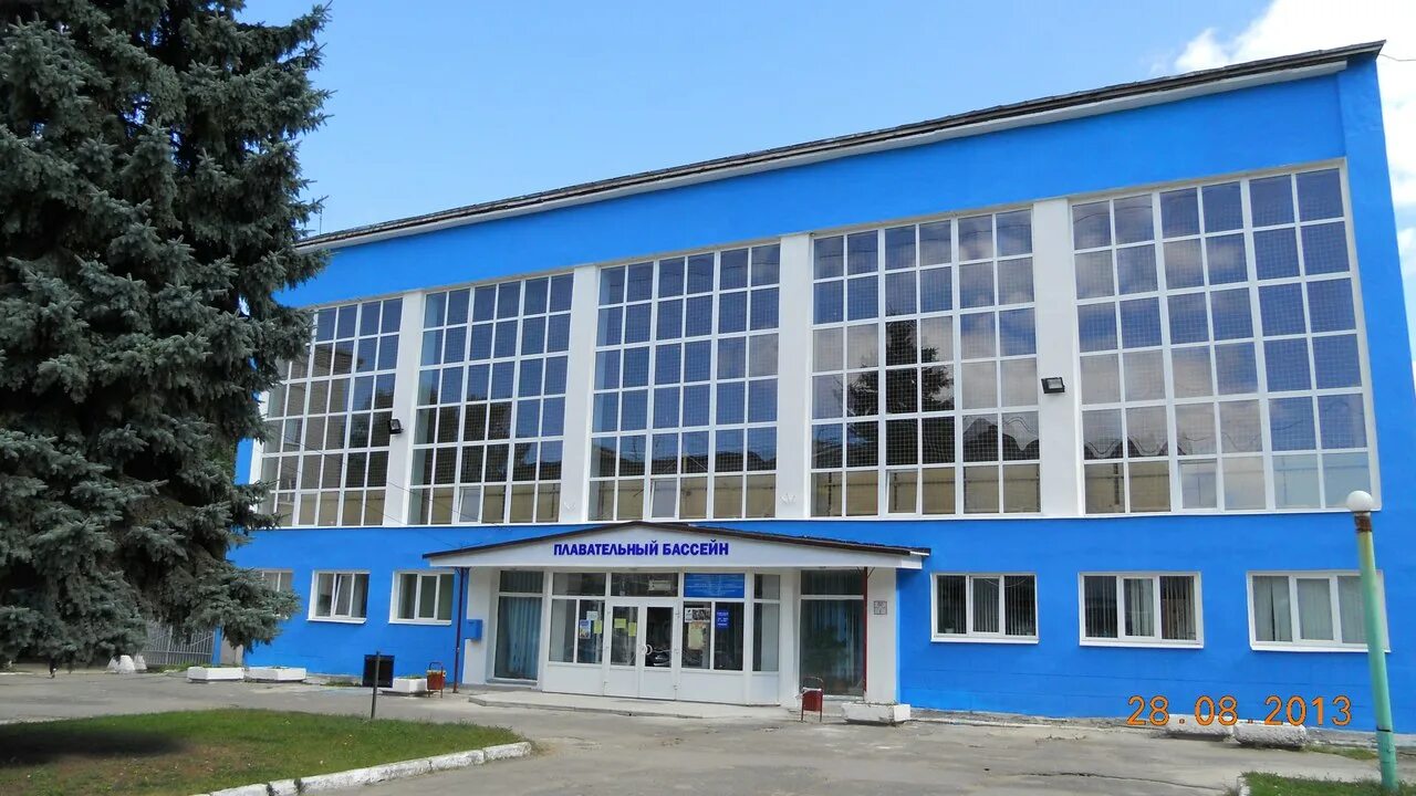 Бассейн молодежный куровское. Дворец спорта молодежный куровское. Ковров спорткомплекс. Фок ковров. Спорткомплекс молодежный.