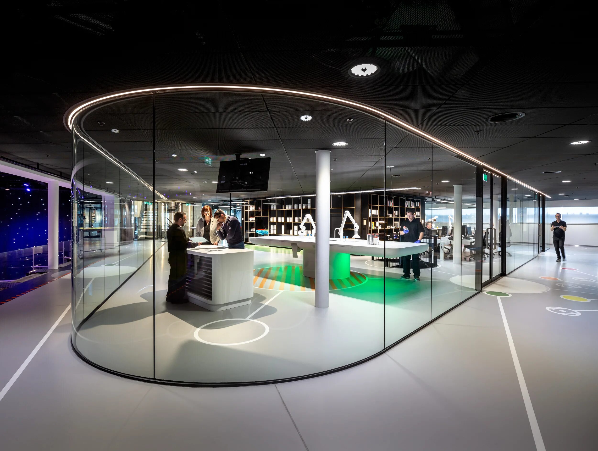 Experience innovation. Bolidt synthetic products & systems. Ux исследование дизайнера. Experience innovation. Motion international.