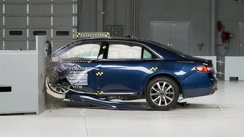 Iihs crash test