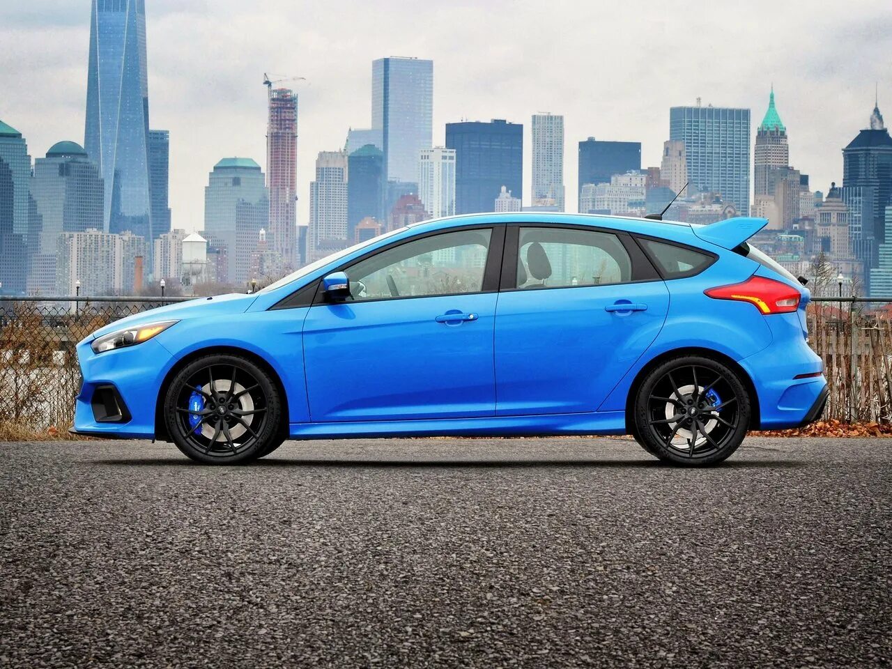 Форд фокус 3 хэтчбек РС. Ford Focus 3 RS 2016. Ford Focus RS хэтчбек. Ford Focus 4 RS.