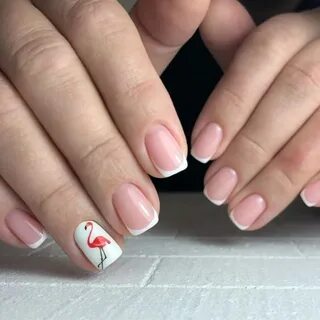 Ноготь на безымянном пальце