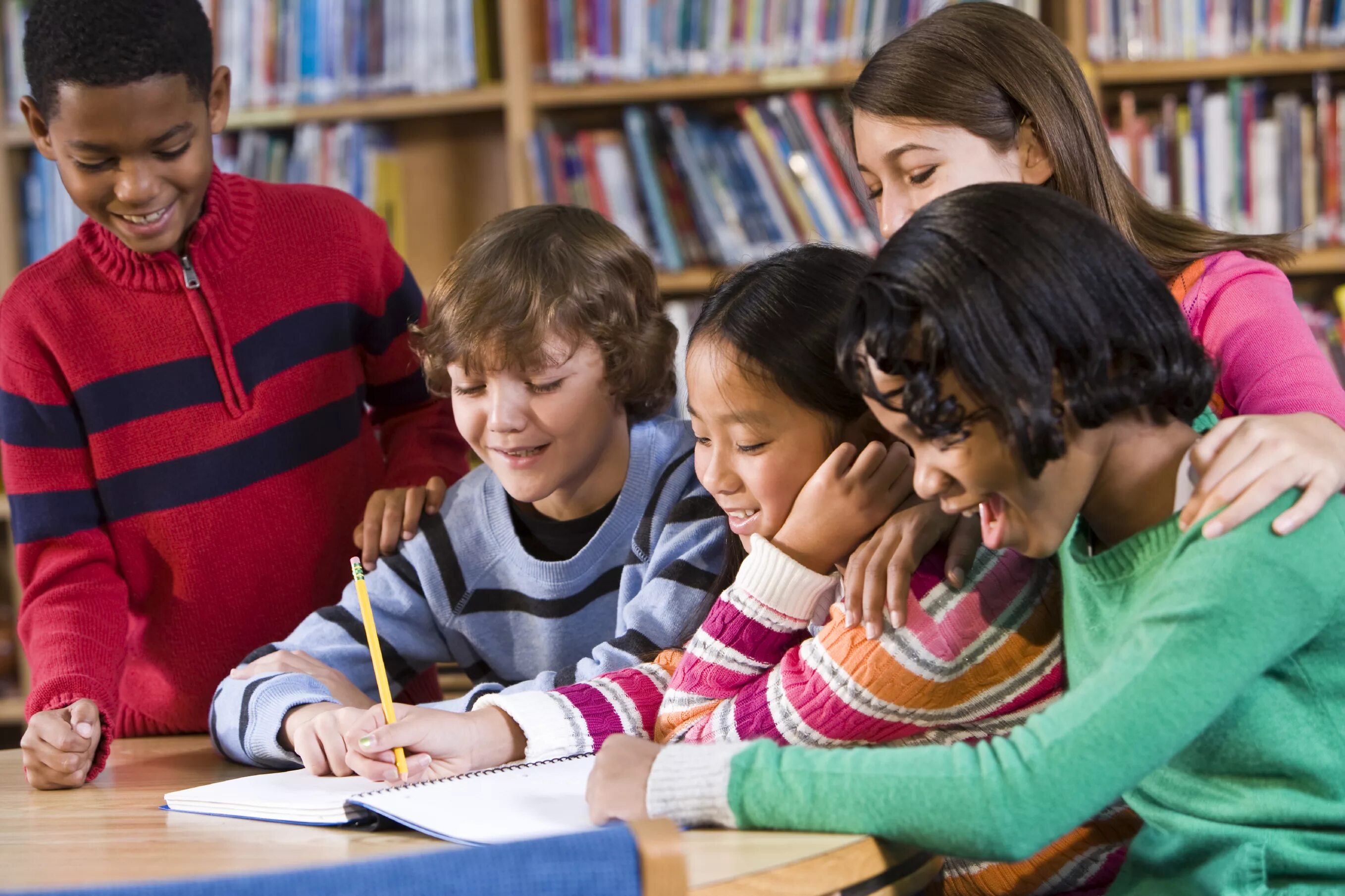 средние школы в америке. американские школы обучение. хай скул школа в сша. начальное образование в сша. средняя школа в америке.