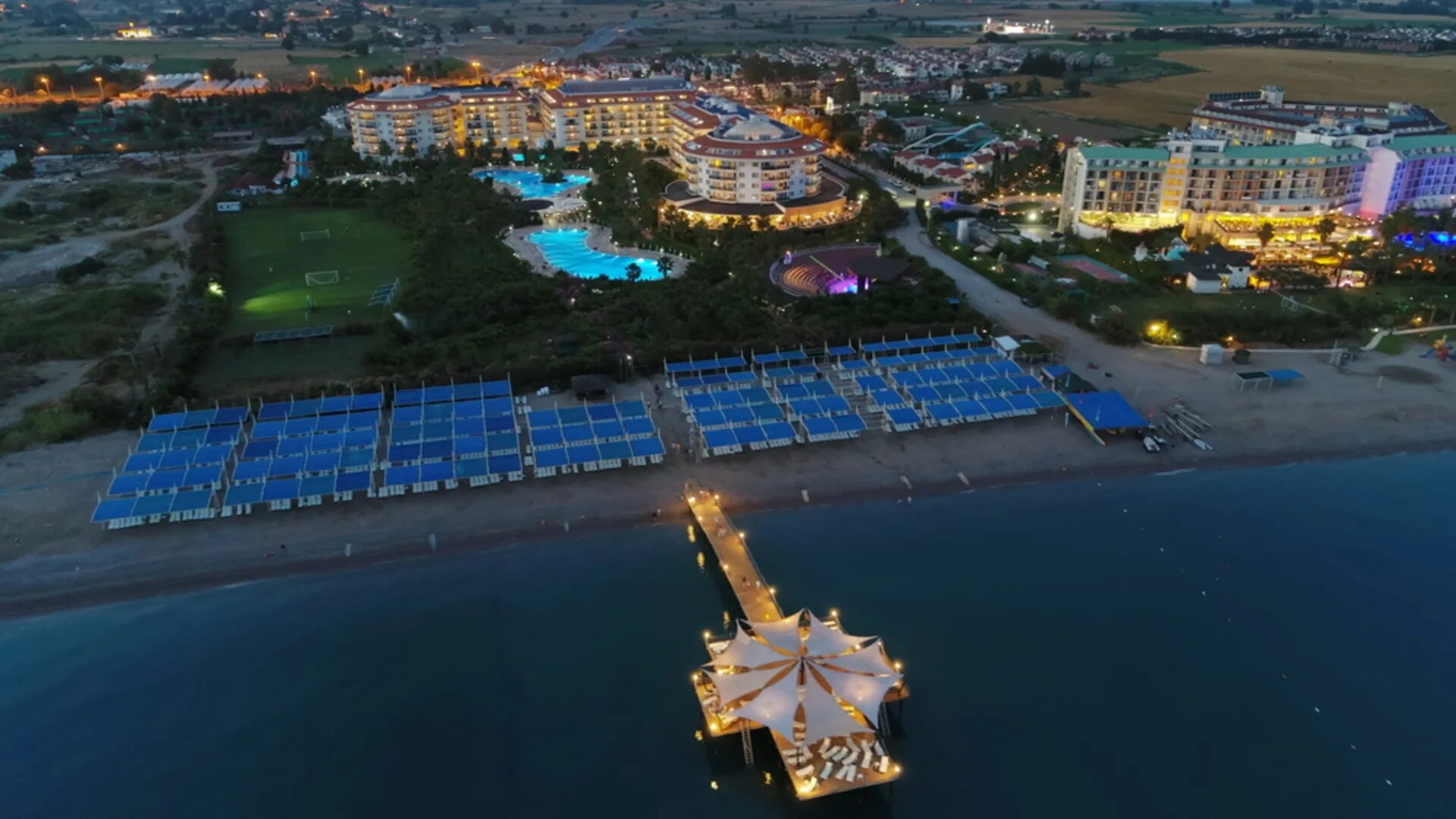 World resort spa hotel. Отель Турция Sea World Resort Spa. Seaden Sea World Resort Spa Hotel 5. Отель Sea World Resort 5 Турция Сиде. Resort Spa 5 Турция World Сиде.