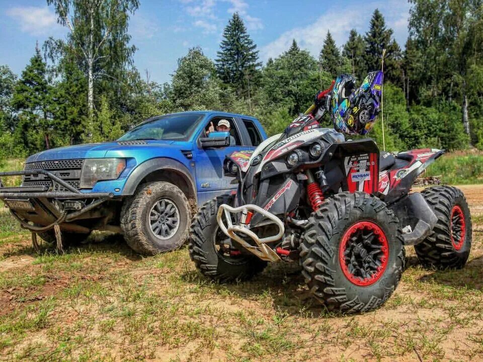 1000 2017 года. BRP can-am Renegade 1000. BRP Renegade 1000 xxc 2021. БРП Ренегат 1000 2017. Can am Renegade.