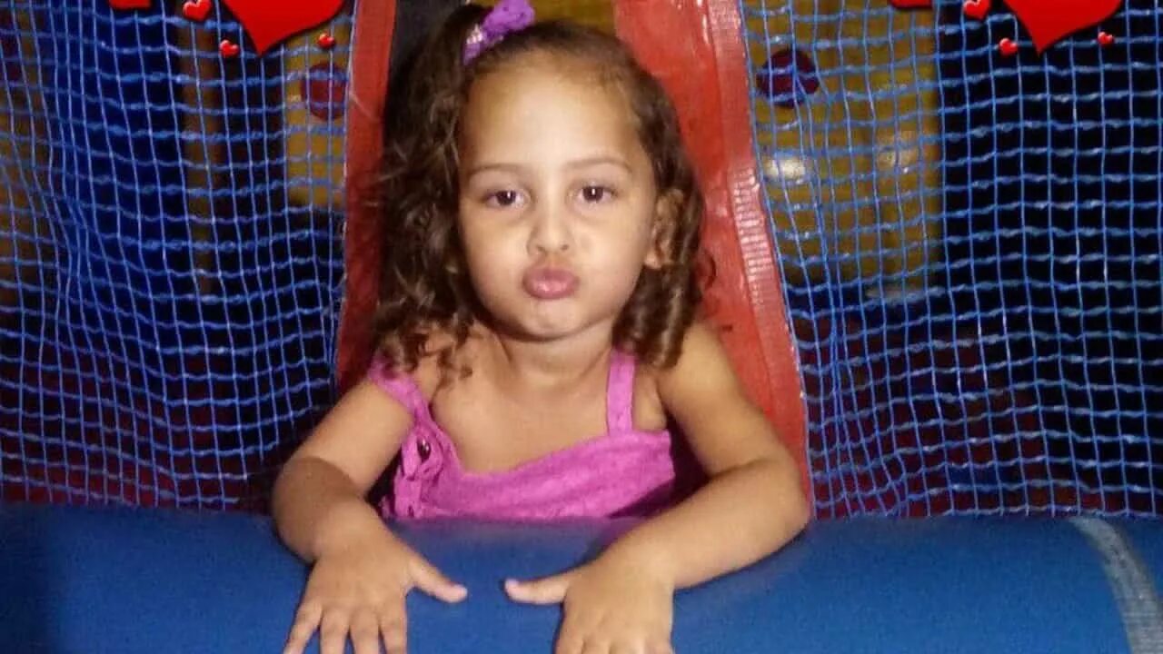 Nina lenceria. Culetin nina infantil дочек. Nina con remera celeste desnudandose. Nina con remera celeste desnudandose. Nina con remera celeste desnudandose.