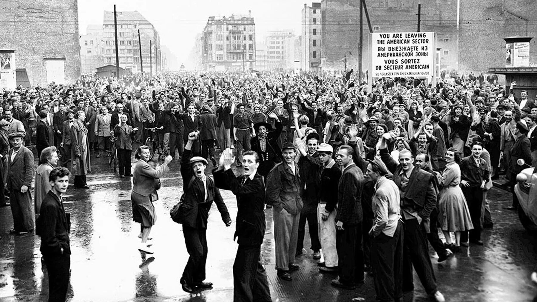 Студенческие протесты сша 1968. Движение рабочих людей. Восстание в германии 1953. Стачки 1917 года. Февральская революция 1917 демонстрация.