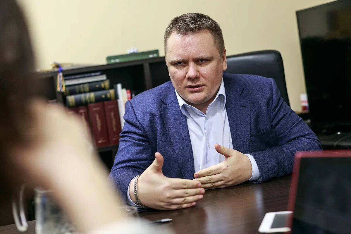 Чадаев тг. Алексей чадаев. чадаев политолог. чадаев алексей викторович. алексей чадаев актер.