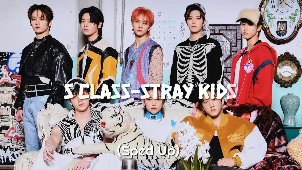 Stray Kids s class. Stray Kids s class обложка. Худи s-class Stray Kids. S class Stray Kids текст. С класс stray kids