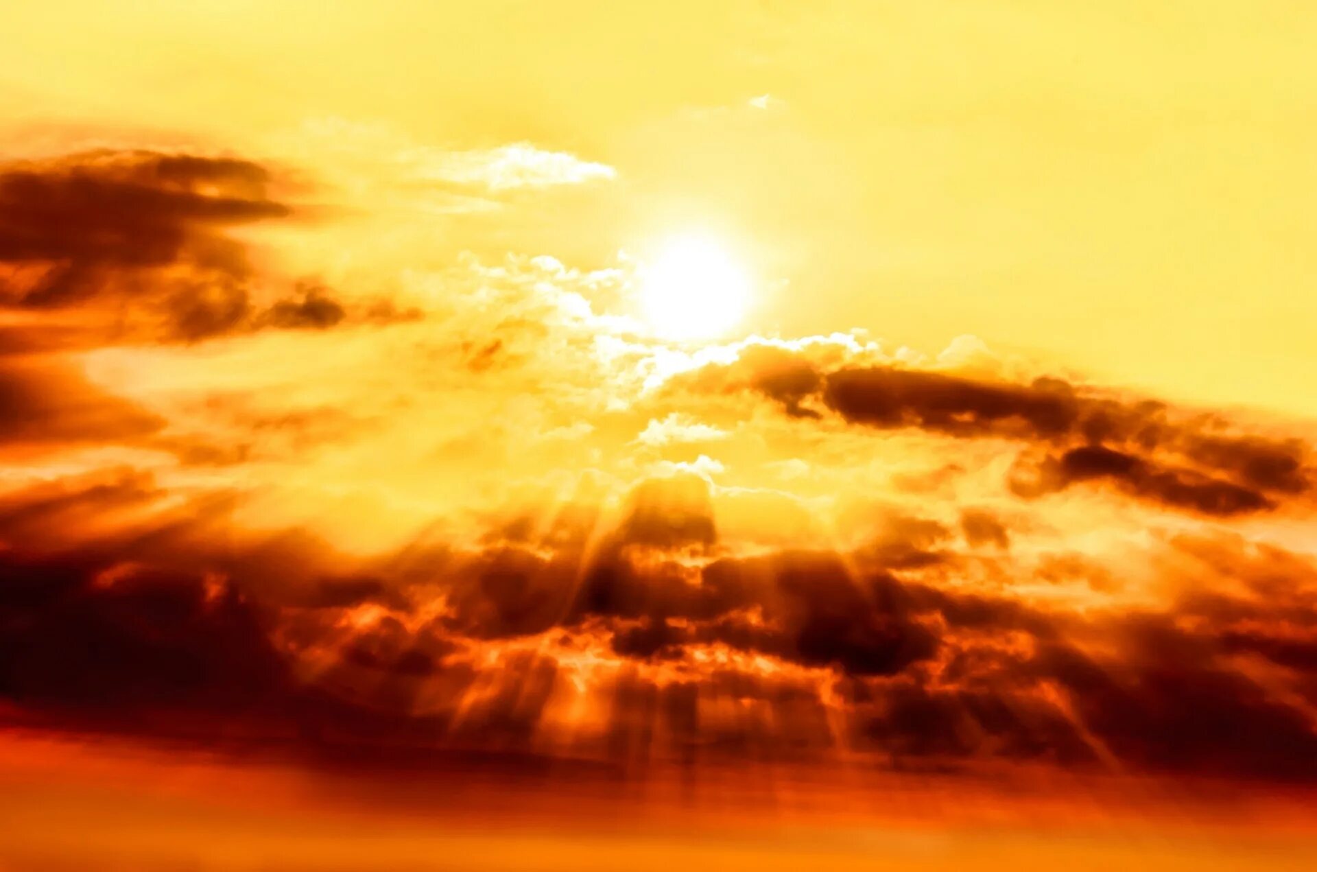 Flames cloud. Облака закат. Flames cloud. Красивые облака. Flames cloud.