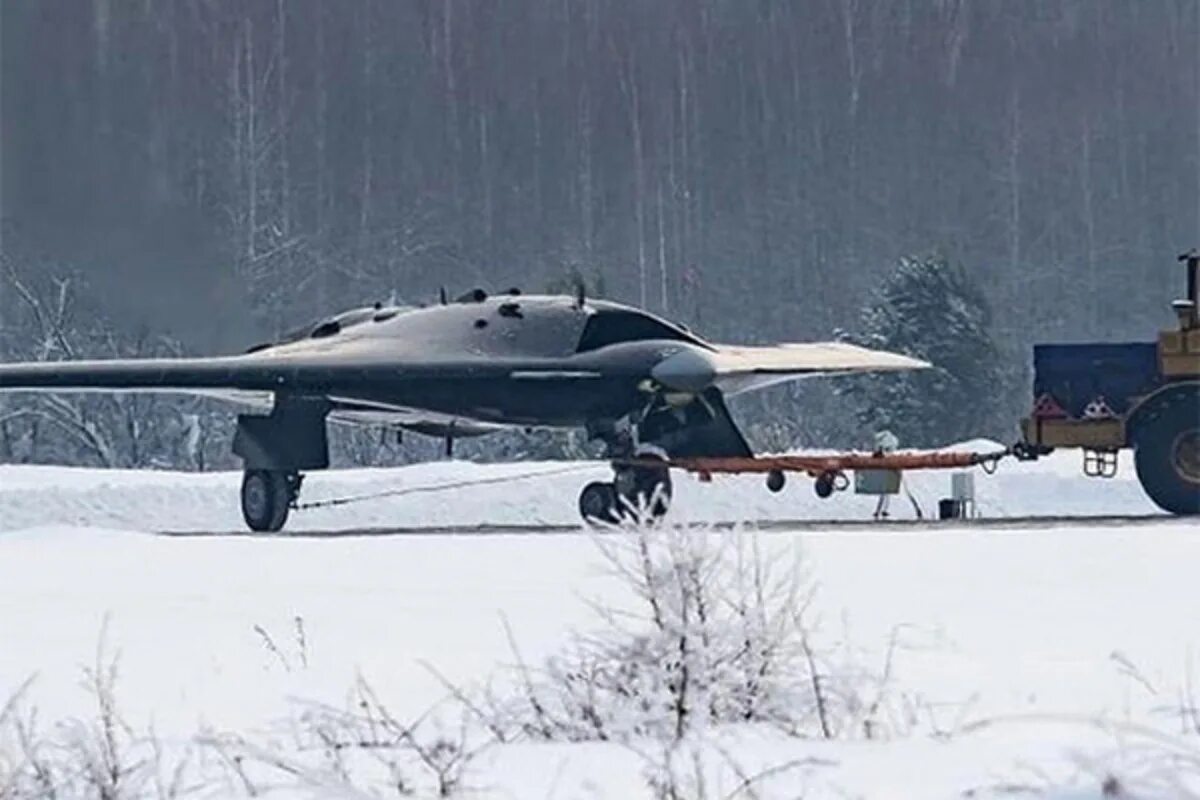 Бпла в ленинградской области сегодня новости. Ударный БПЛА С-70 «охотник». БПЛА России, с-70 «охотник». Беспилотник s70. С-70б «охотник».