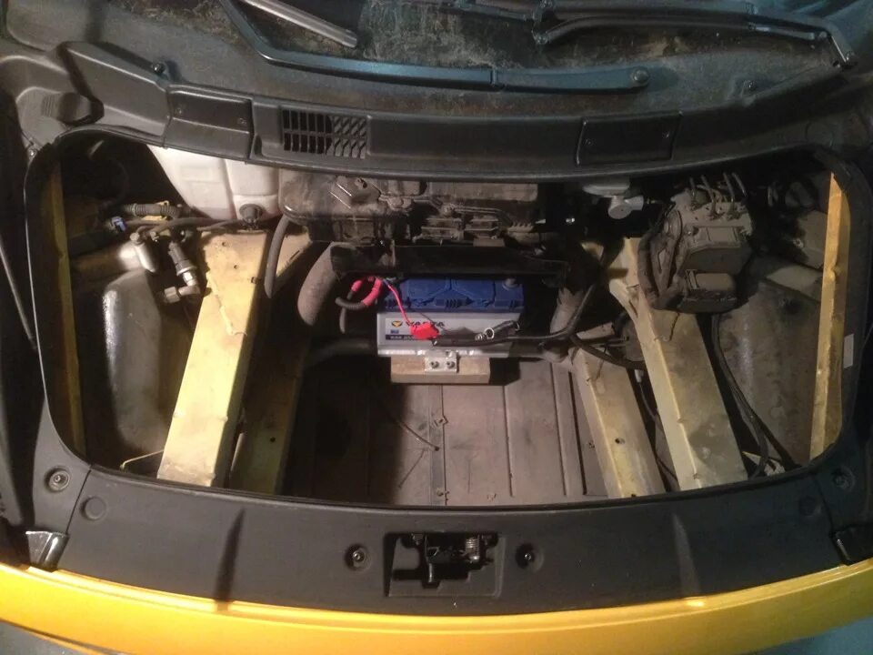 Ламборгини авентадор двигатель v12. Lamborghini urus мотор. Lamborghini huracan двигатель. Аккумулятор lamborghini. Lamborghini centenario подвеска.